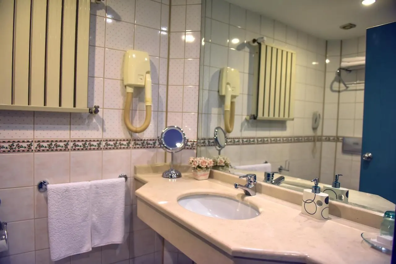 Denizati Plus Hotel Istanbul